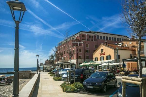 Rotonda Inn Novigrad Novigrad Istria المظهر الخارجي الصورة