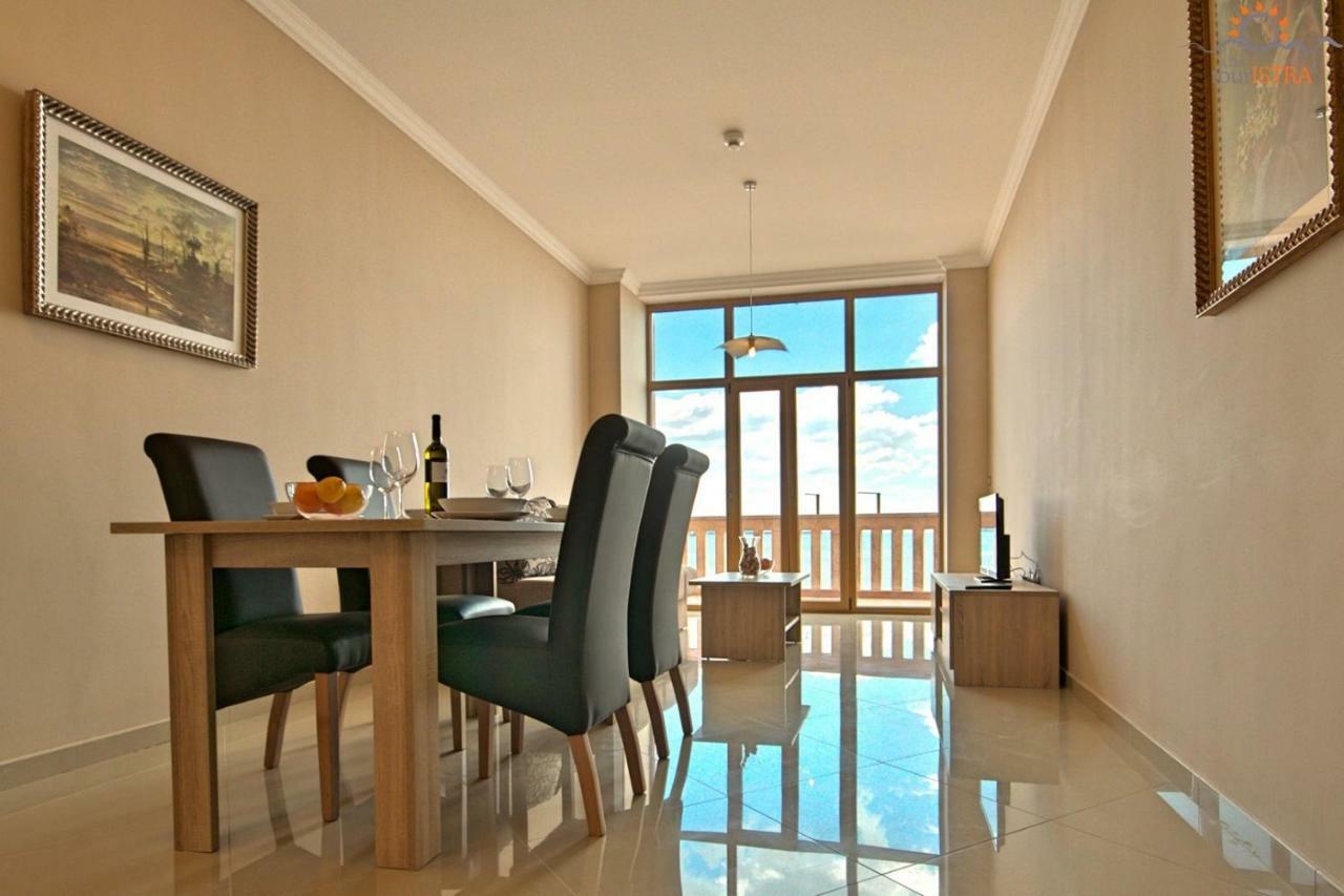Rotonda Inn Novigrad Novigrad Istria المظهر الخارجي الصورة